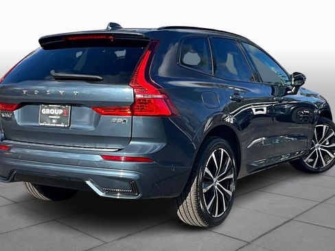 Certified 2023 Volvo XC60 B5 Plus w/ Climate Package image 12
