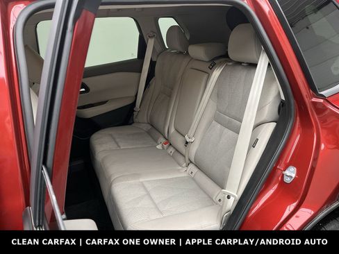 Used 2025 Nissan Rogue SV image 10