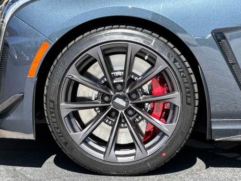 New 2026 Cadillac CT4 V Blackwing w/ Carbon Fiber 1 Package image 25