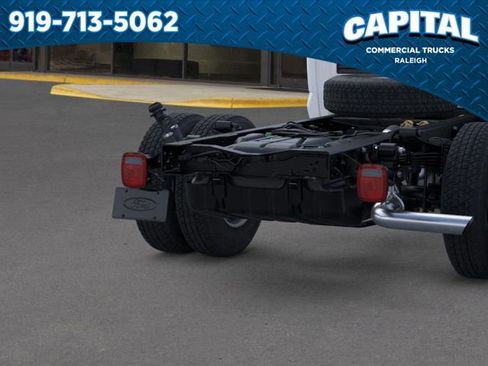 New 2026 Ford F350 XL w/ XL Chrome Package AWD/4WD image 21