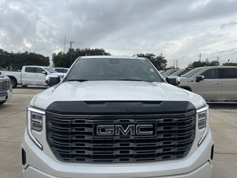 Used 2025 GMC Sierra 1500 Denali Ultimate AWD/4WD image 17