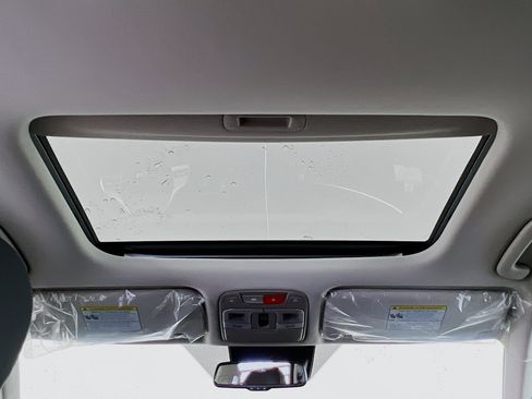 New 2025 Kia Telluride EX w/ EX Captain's Chair Package image 27