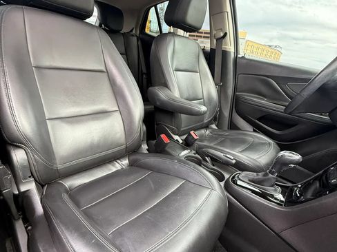 Used 2018 Buick Encore Essence AWD/4WD image 15