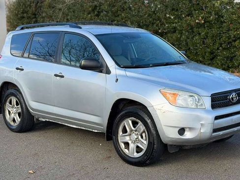 Used 2006 Toyota RAV4 4WD image 9