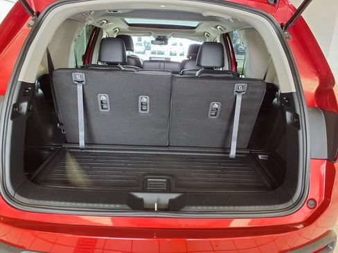 Used 2026 Honda Pilot Touring image 25