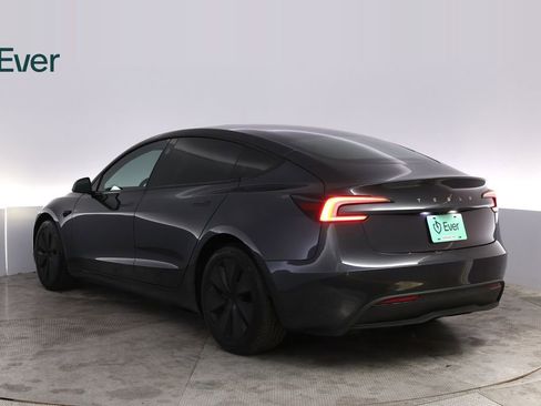 Used 2025 Tesla Model 3 Long Range RWD image 17