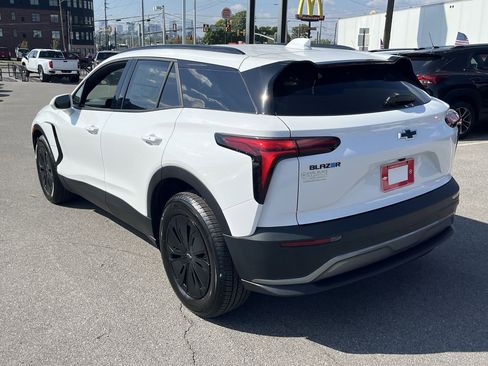 New 2026 Chevrolet Blazer EV LT w/ Midnight/Sport Edition image 6