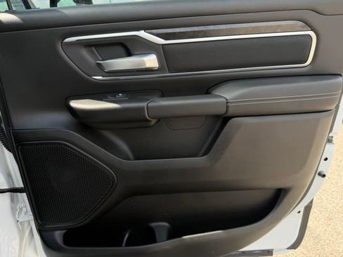 Used 2024 RAM 1500 Lone Star AWD/4WD image 17