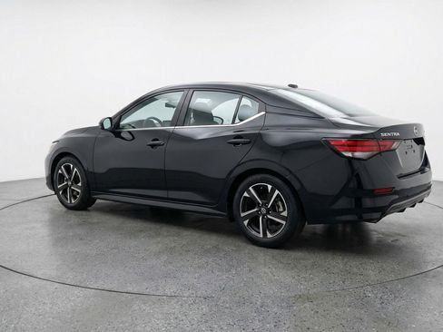 Used 2025 Nissan Sentra SV FWD image 6