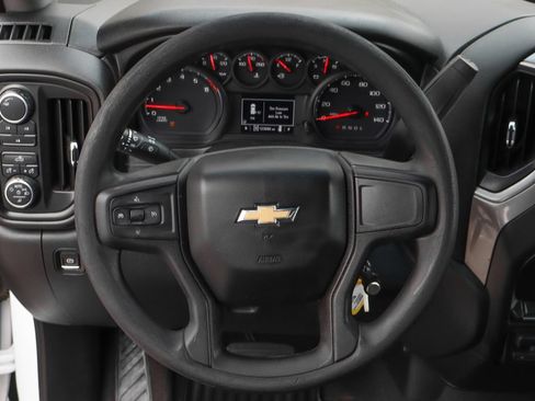 Used 2020 Chevrolet Silverado 2500 Custom w/ Custom Value Package AWD/4WD image 25