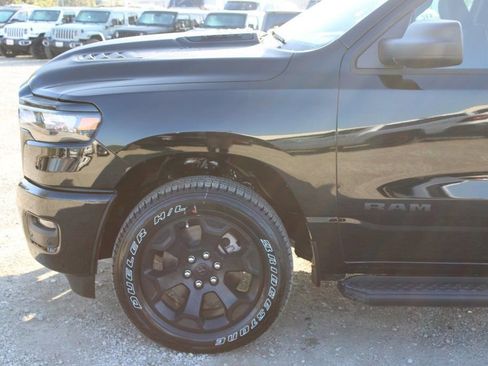 New 2026 RAM 1500 Express image 7