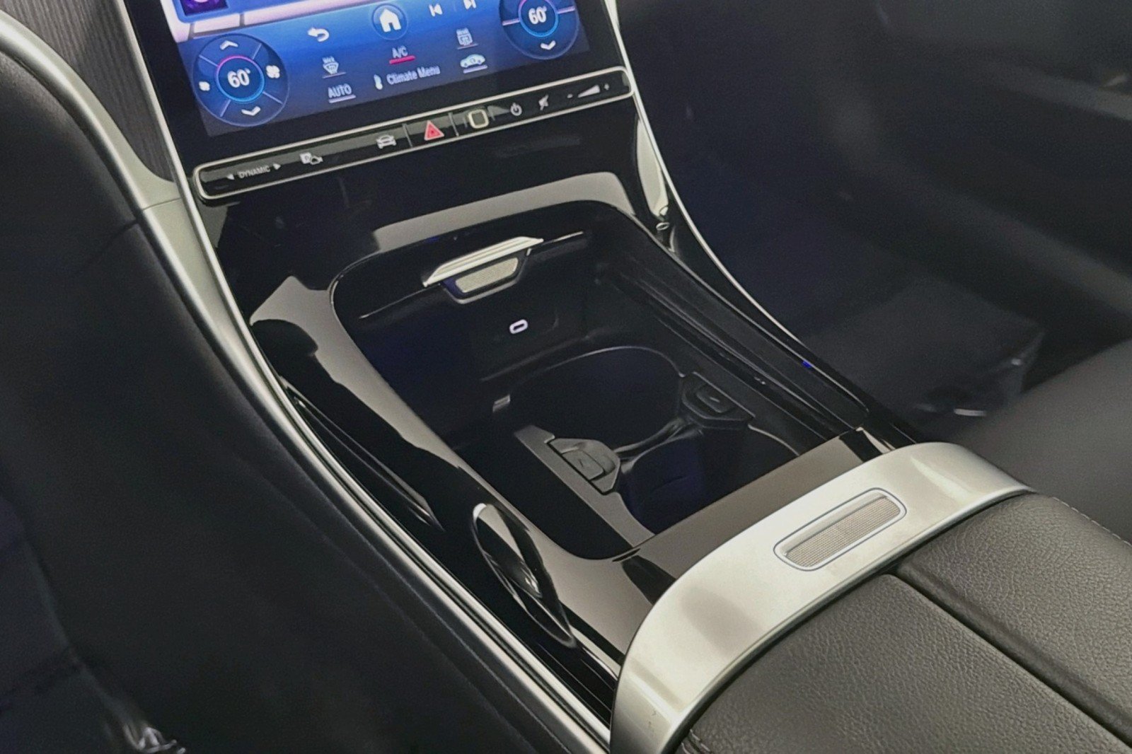 Certified 2024 Mercedes-Benz C 300 Sedan image 6