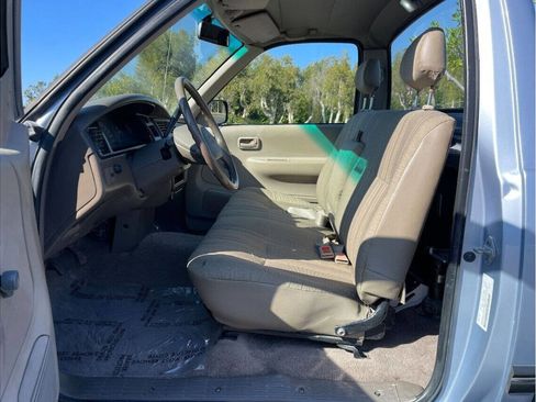Used 1993 Toyota T100 2WD Regular Cab image 10
