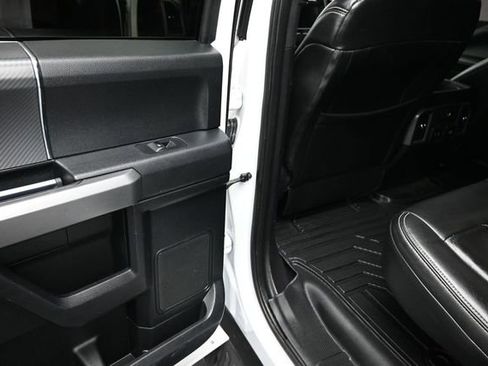 Used 2018 Ford F150 XLT w/ Equipment Group 302A Luxury AWD/4WD image 16
