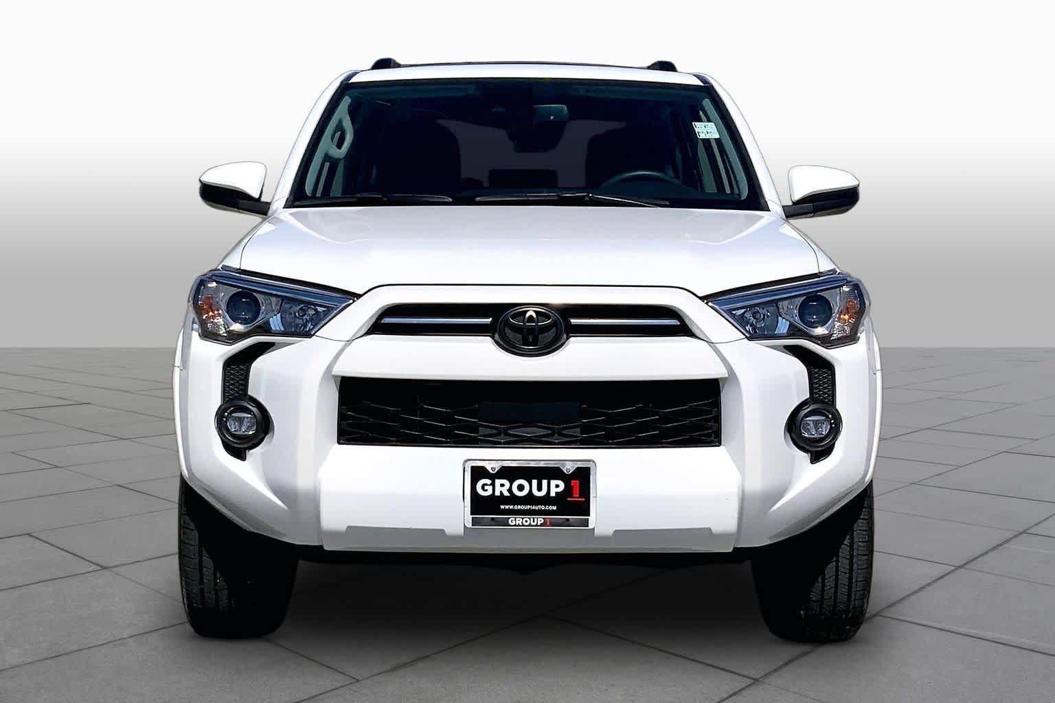 Used 2022 Toyota 4Runner SR5 RWD image 4