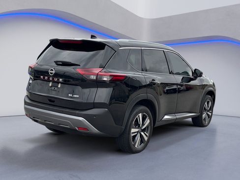 Used 2023 Nissan Rogue SL image 5