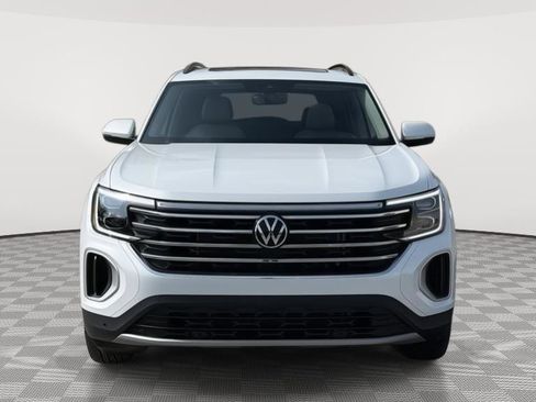 New 2026 Volkswagen Atlas SE image 8