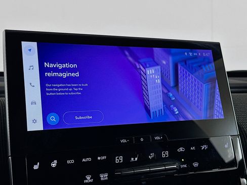 Used 2023 Toyota bZ4X XLE w/ Weather Package image 22