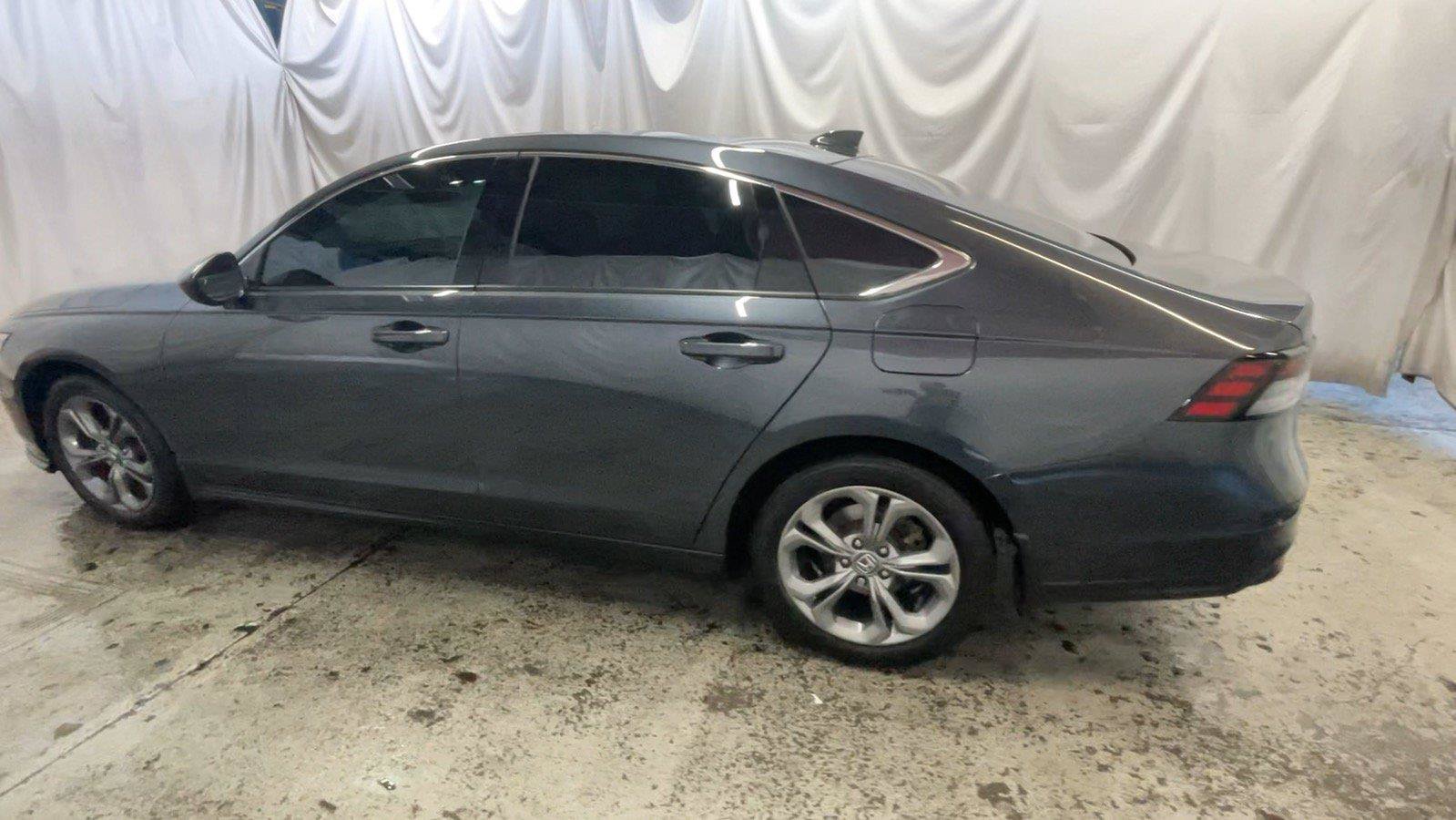 Used 2023 Honda Accord EX image 10