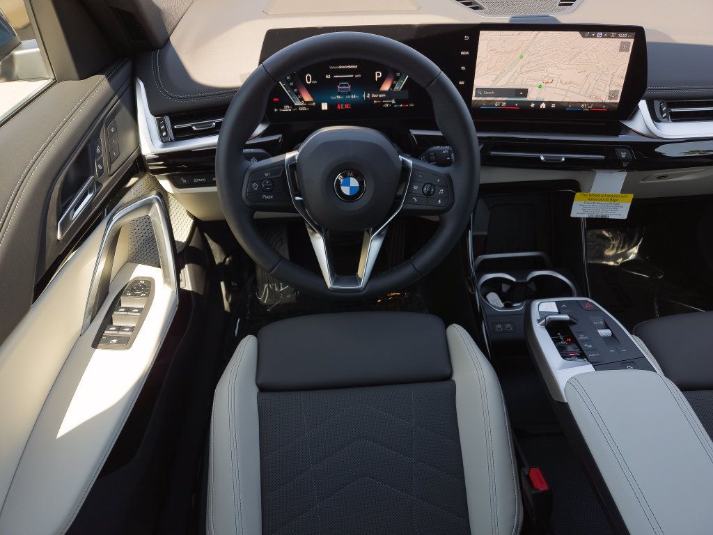 New 2027 BMW X1 xDrive28i w/ Technology Package AWD/4WD image 15
