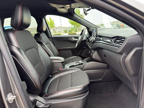 Used 2025 Ford Escape ST-Line AWD/4WD image 36