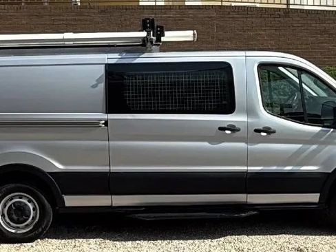 Used 2019 Ford Transit 150 148 Low Roof RWD image 5