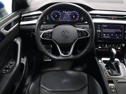 Used 2023 Volkswagen Arteon SEL image 16