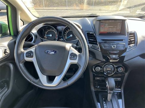 Used 2014 Ford Fiesta SE w/ Equipment Group 201A image 10