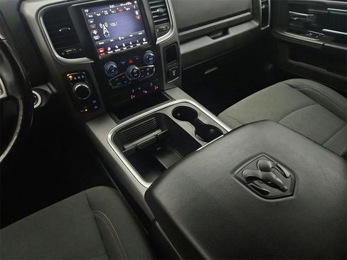Used 2021 RAM 1500 Classic Warlock image 15
