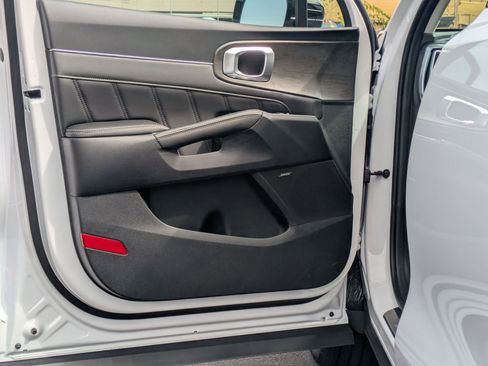New 2026 Kia Sorento SX image 12