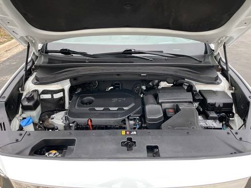 Used 2020 Hyundai Santa Fe Limited image 2