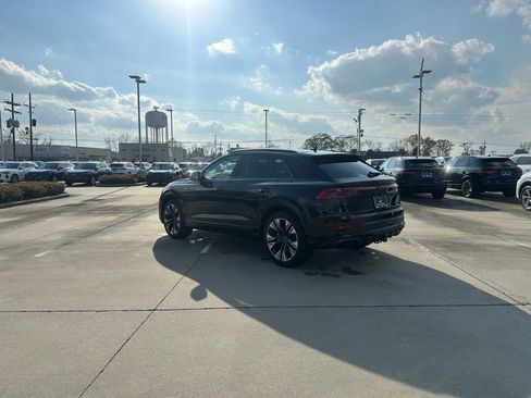 New 2026 Audi Q8 Premium Plus image 7