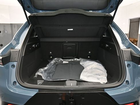 Used 2025 Dodge Hornet R/T w/ Tech Pack image 33