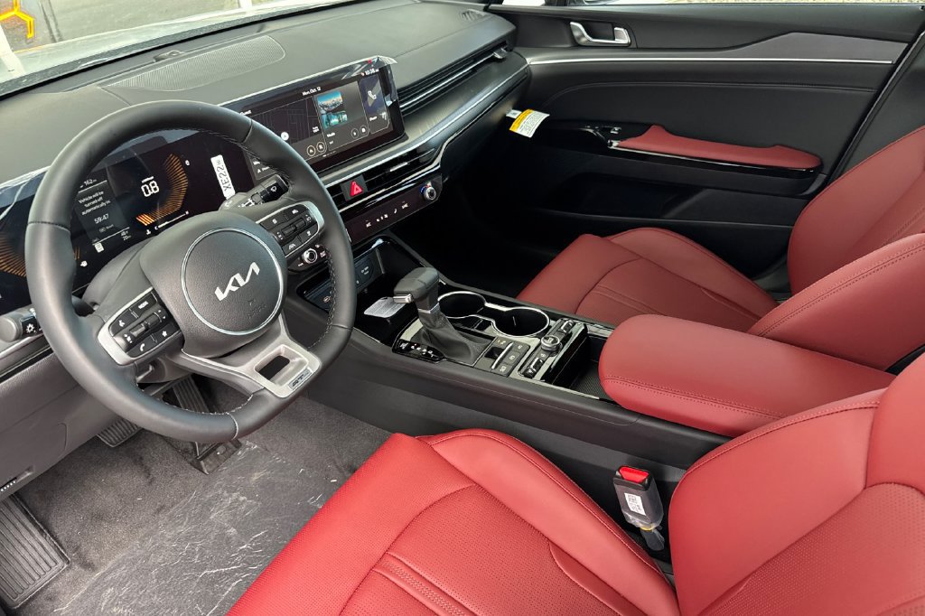 New 2027 Kia K5 GT-Line AWD/4WD image 4