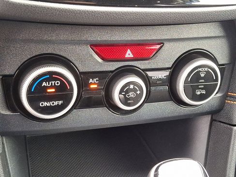 Certified 2021 Subaru Crosstrek 2.0i Premium w/ Popular Package #3 image 16