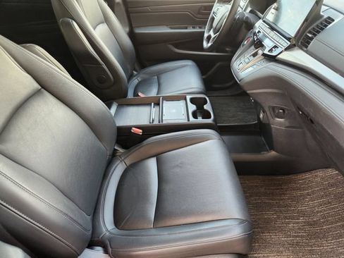 Used 2025 Honda Odyssey EX-L image 13