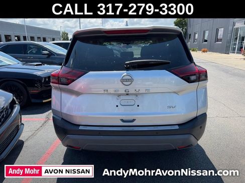 Used 2023 Nissan Rogue SV FWD image 5