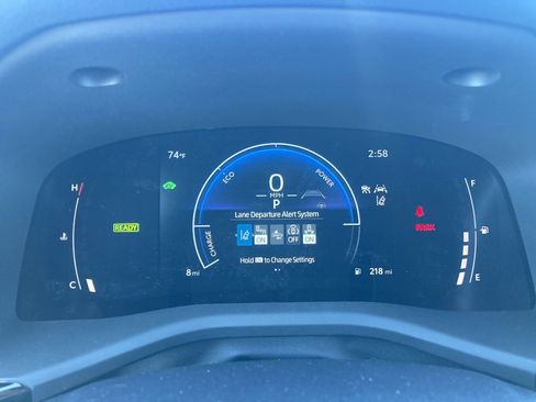 Used 2026 Toyota Camry SE image 10