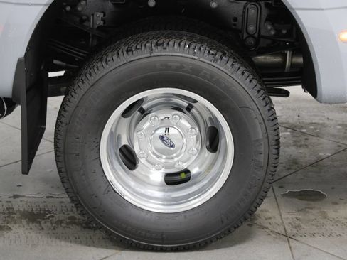 New 2026 Ford F350 Lariat w/ Chrome Package AWD/4WD image 13