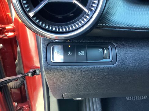 Used 2025 Chevrolet Equinox LT image 27