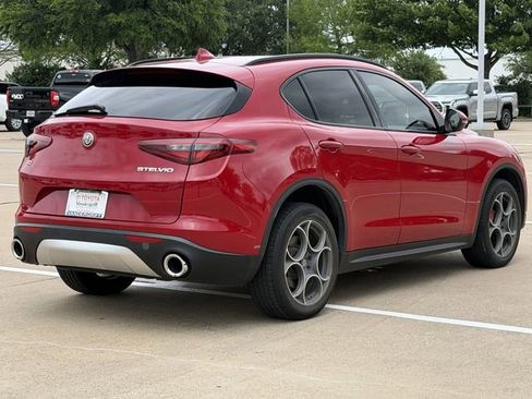 Used 2018 Alfa Romeo Stelvio Sport w/ Quick Order Package 22J Sport image 4