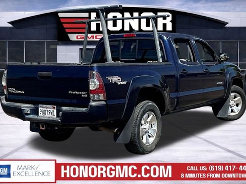 Used 2012 Toyota Tacoma PreRunner w/ TRD Sport Pkg RWD image 6