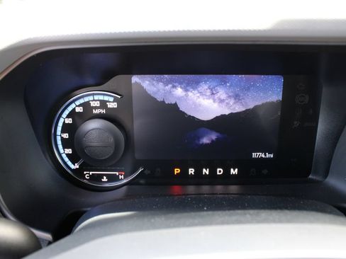 Used 2024 Ford Bronco Black Diamond AWD/4WD image 13