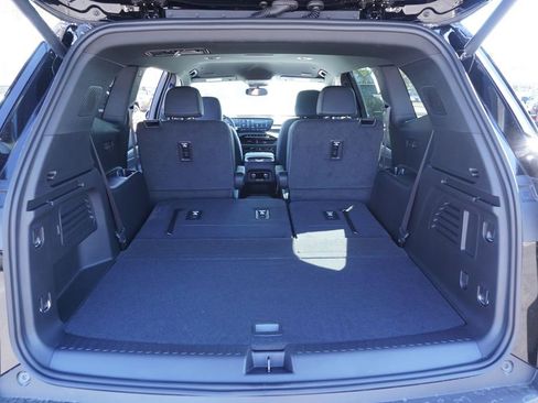 New 2025 Buick Enclave Preferred image 8