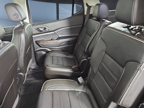 Used 2020 GMC Acadia Denali w/ Trailering Package FWD image 16