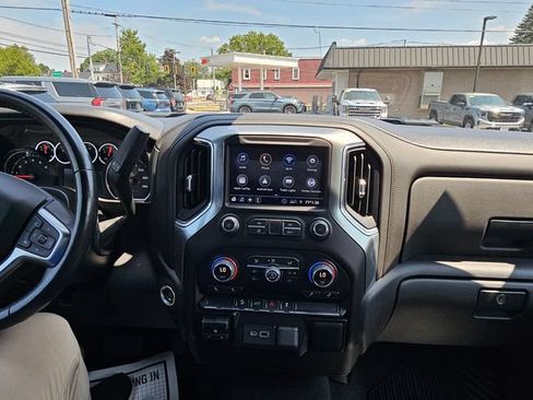 Used 2022 Chevrolet Silverado 2500 LT w/ Convenience Package AWD/4WD image 17