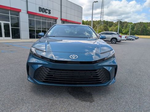 New 2026 Toyota Camry LE FWD image 8
