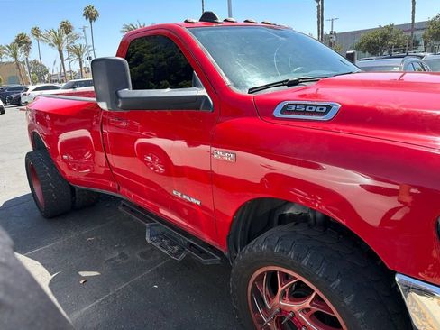Used 2022 RAM 3500 Big Horn RWD image 21