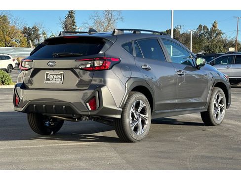 Used 2026 Subaru Crosstrek 2.0i Premium image 3