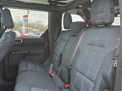 Used 2025 Ford Bronco Heritage Edition image 30